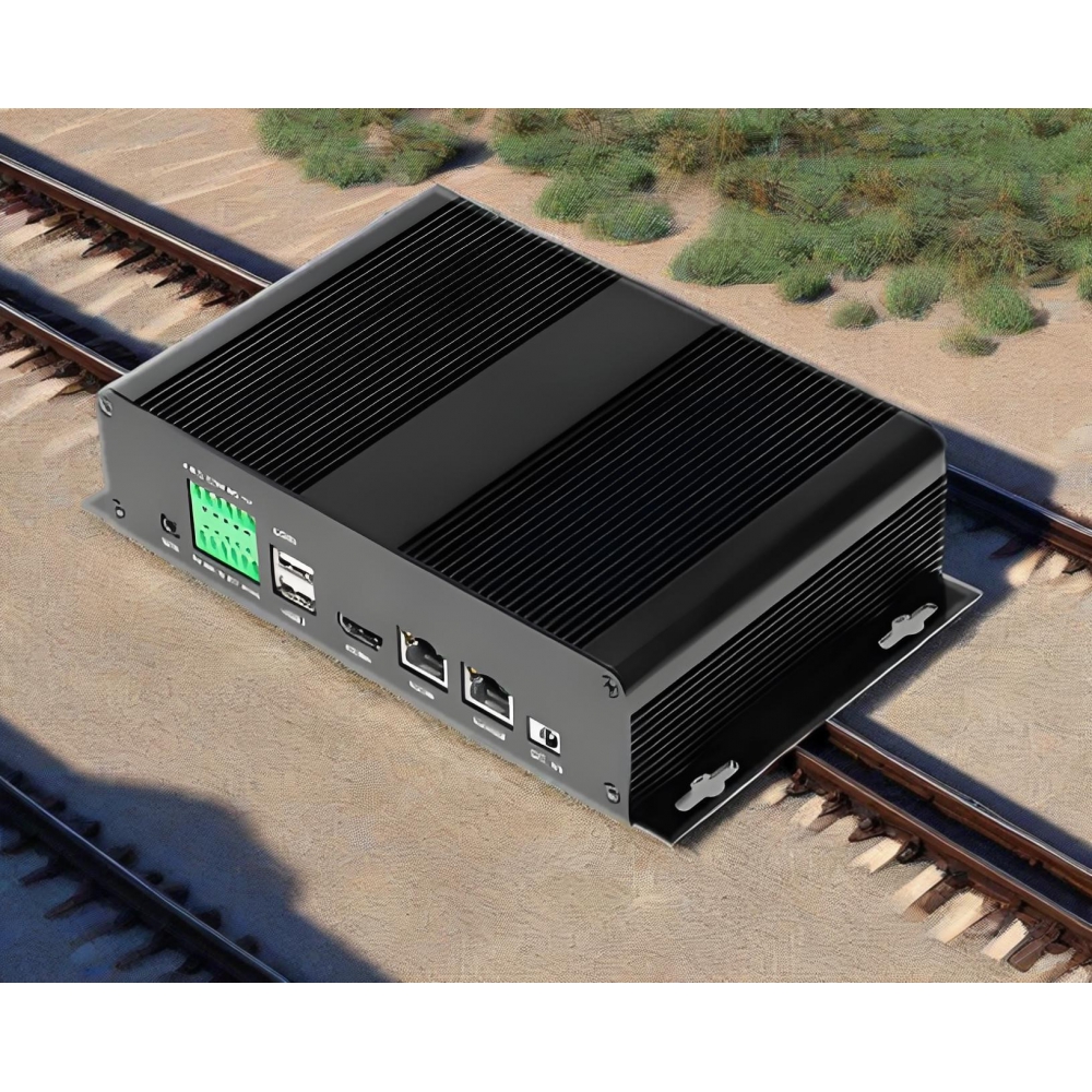 四路AI算法盒子，AI边缘智能终端，AI边缘分析盒，AI算力终端，铁路监控算力盒