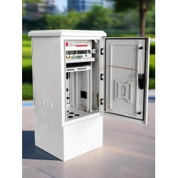 轻轨智能机柜、铁路监控户外配电柜、城市交通智慧电箱