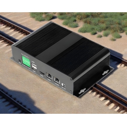 四路AI算法盒子，AI边缘智能终端，AI边缘分析盒，AI算力终端，铁路监控算力盒